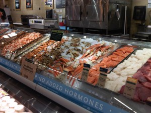 Ask your grocer about the gear type and origin of your fish to make better informed purchases. (Source: MaineLobsterCurmudgeon/Flickr CC BY-SA 2.0/https://flic.kr/p/6L78QY)